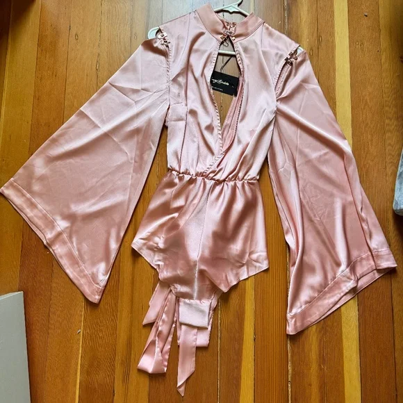 Honey Birdette Melissa Blush pink onesie Romper New MEDIUM $185 - Picture 3 of 6
